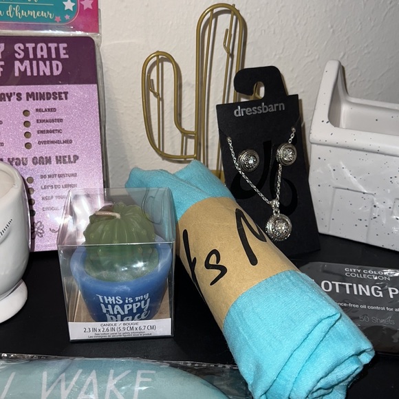 New Ladies Spring Special Accessories Bundle of 12 Items Gift Idea - Picture 5 of 16